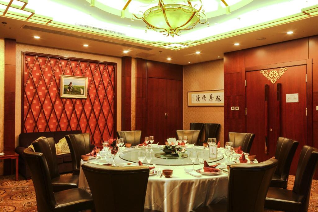Banquet hall