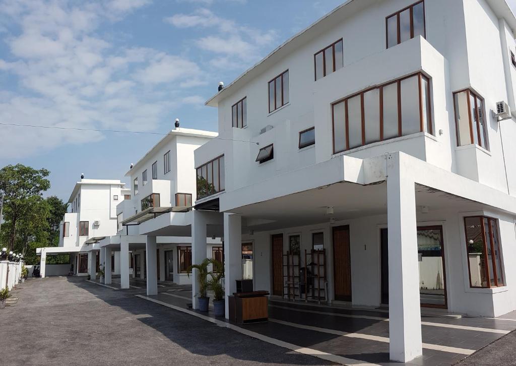 Exterior view, White House Homestay in Ipoh