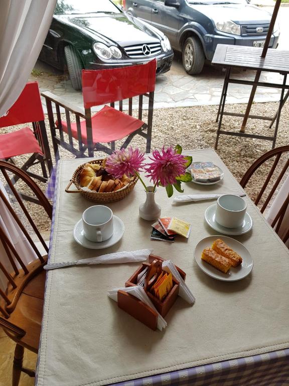 Hotel El Cisne photo
