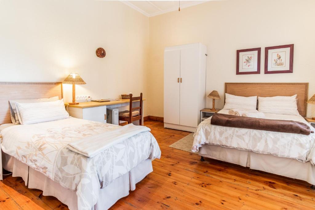 Treetops Guesthouse photo
