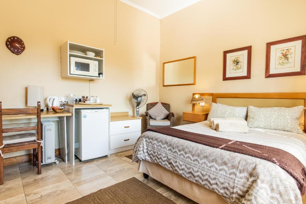 Treetops Guesthouse photo