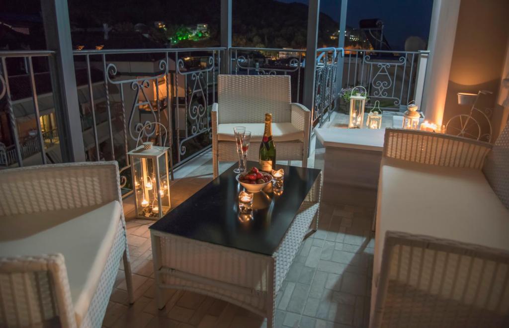 Facilities, Leonidas House in Parga