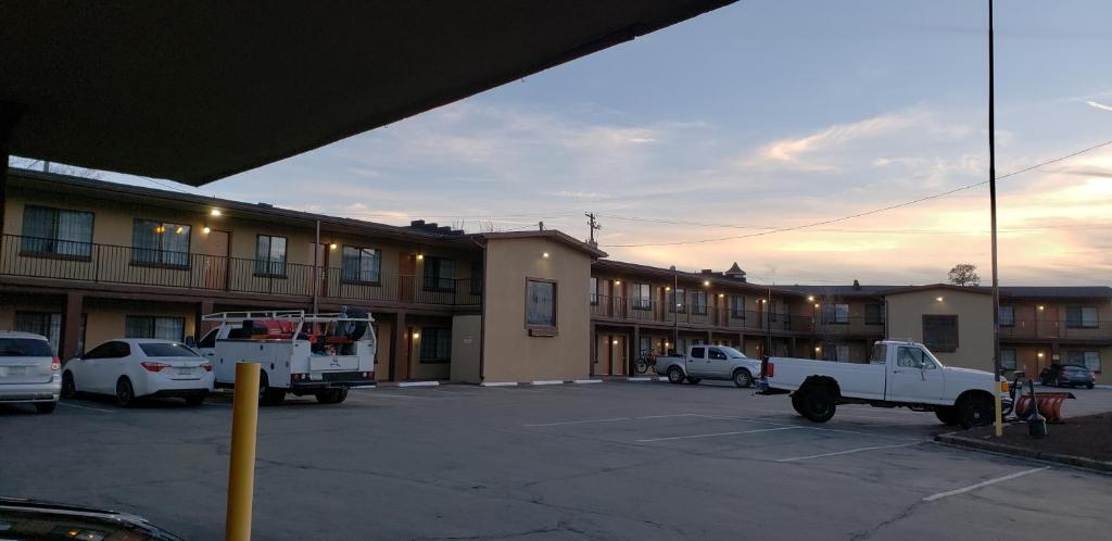 Howard Johnson By Wyndham Flagstaff University West Photo 25