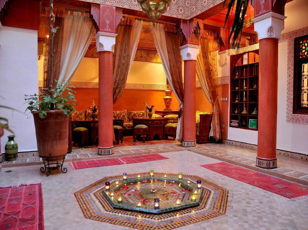 Bar/lounge