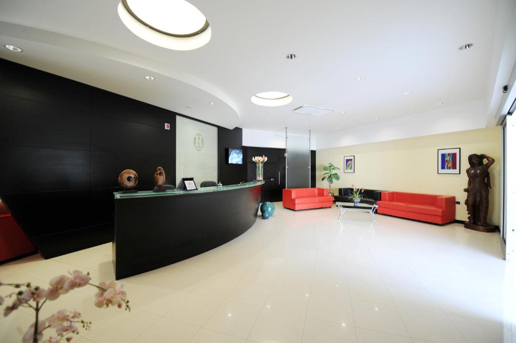 Hotel Santa Lucia photo