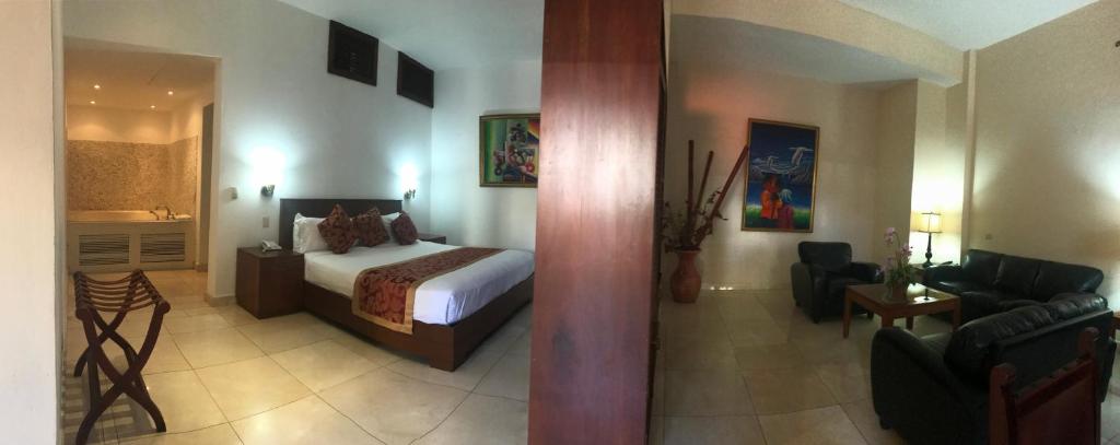 Boutique Hotel Palacio Photo 16