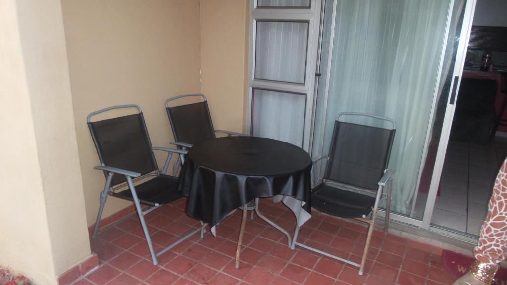 Durban Accommodation 118 Summersands photo