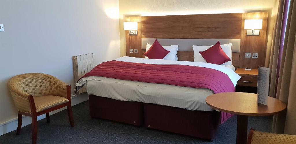 Double or Twin Room with Sea View with Shower