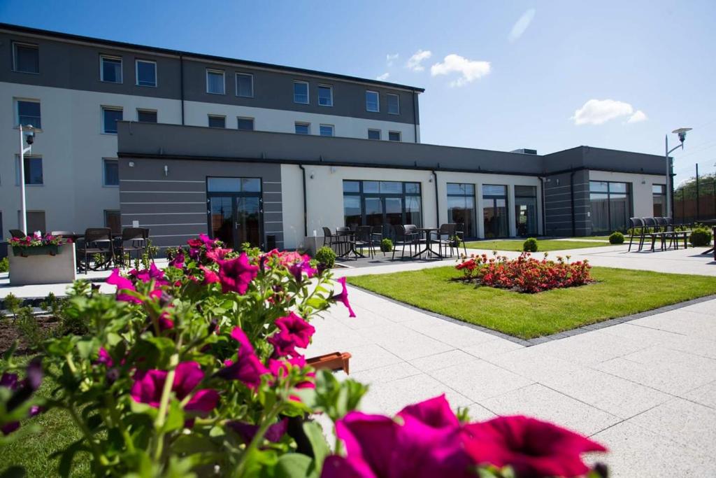 Hotel Mazovia Airport Modlin photo