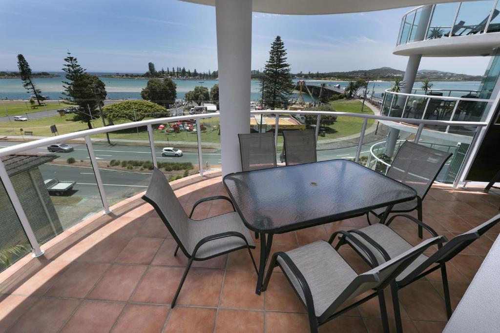 Mirage 502 - linen not included, Tuncurry