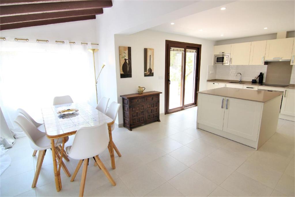 Maryvilla 0220 - 4