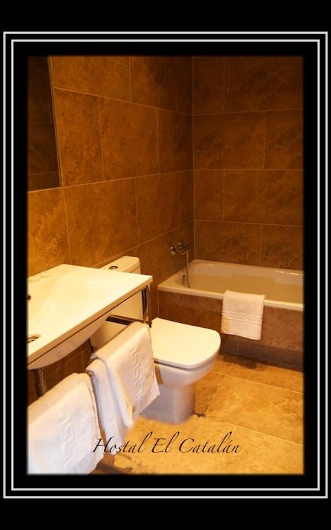 Hostal El Catalan photo