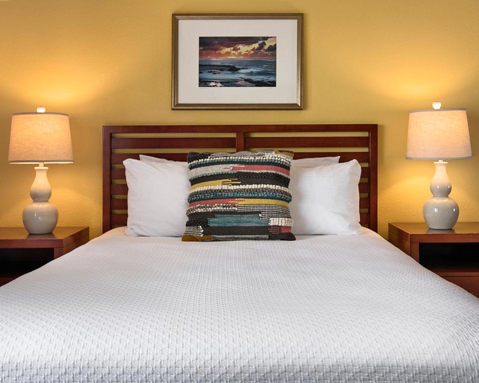 La Jolla Cove Suites Photo 16