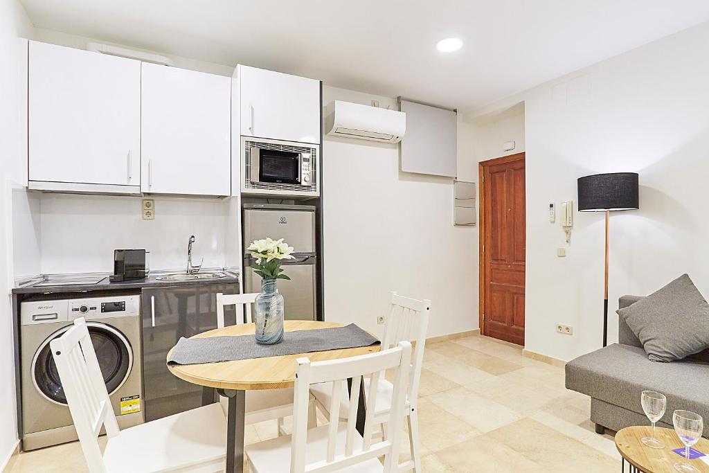 LEEWAYS LOFT IV in GRAN VÍA - 3