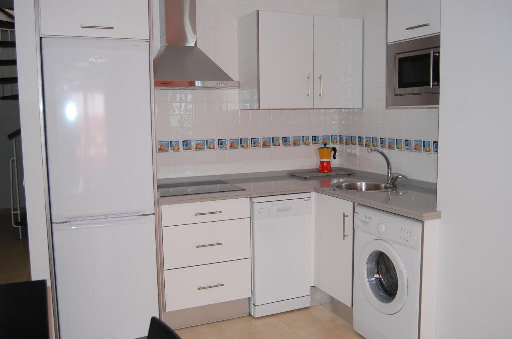 Apartamentos y Áticos Zahara - 5