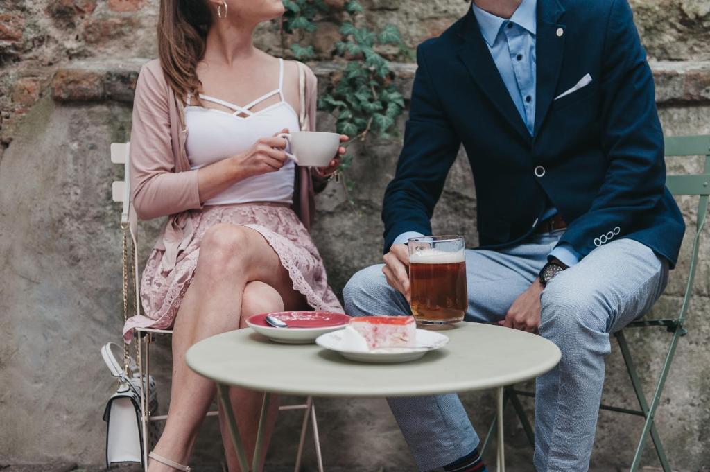 อาหารและเครื่องดื่ม