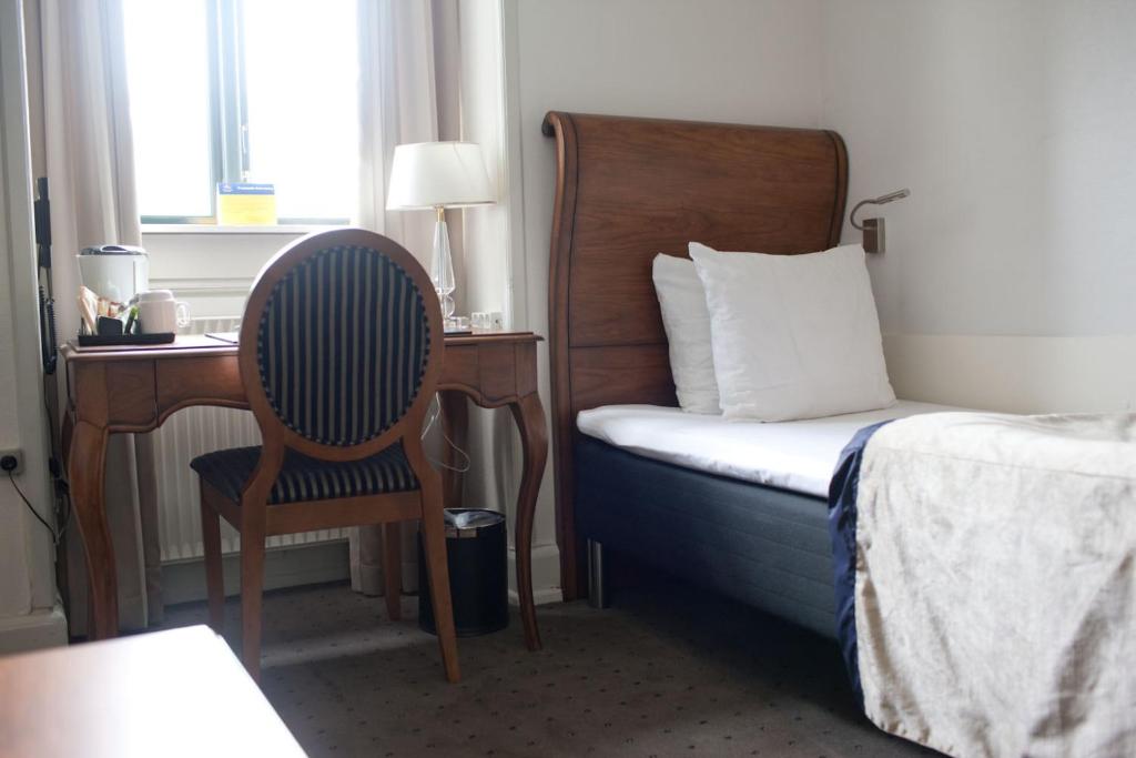 Best Western Hotel Hebron Photo 43