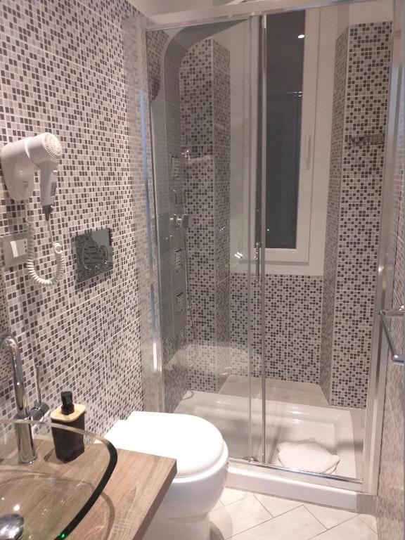 Frattina Grand Suite Guesthouse - 2