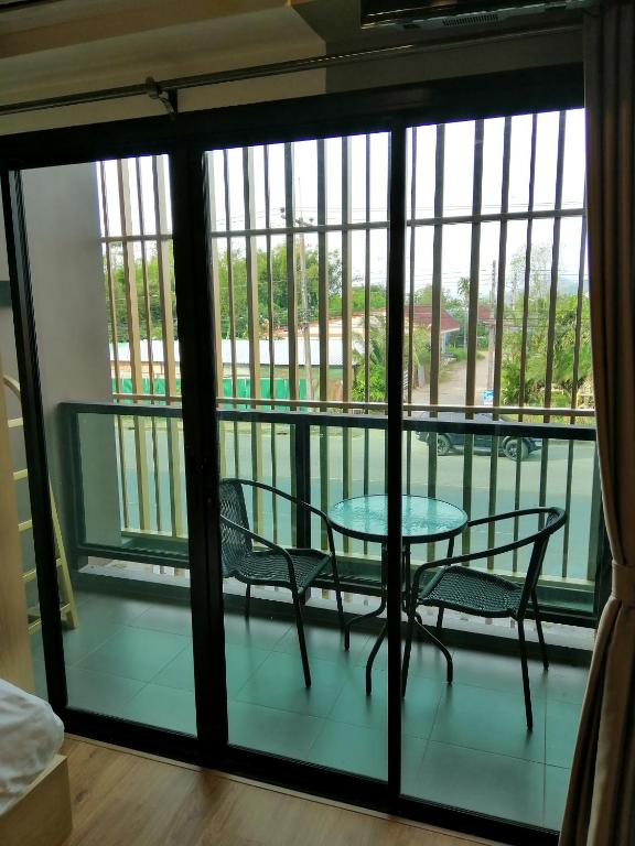 La La Moon Krabi Poshtel'n' Pool photo