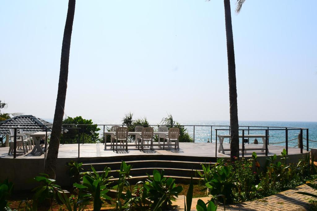 Ocean Caves, Balapitiya photo