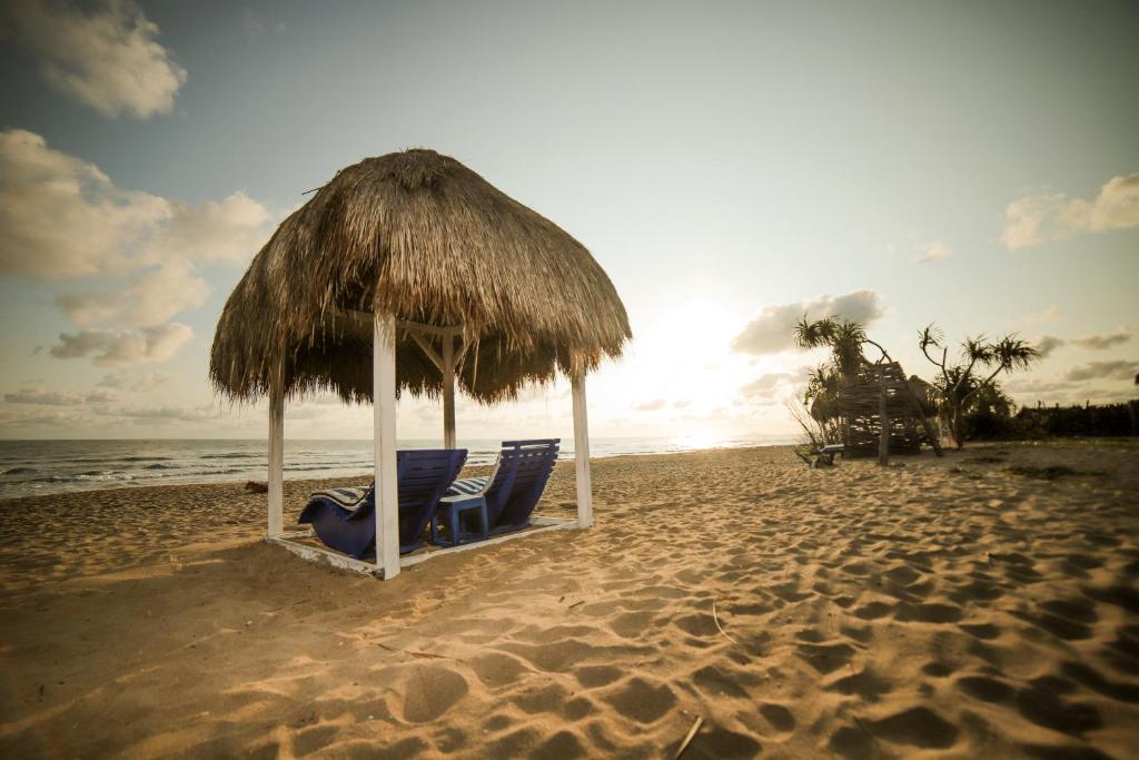 Amanta Beach Resort photo