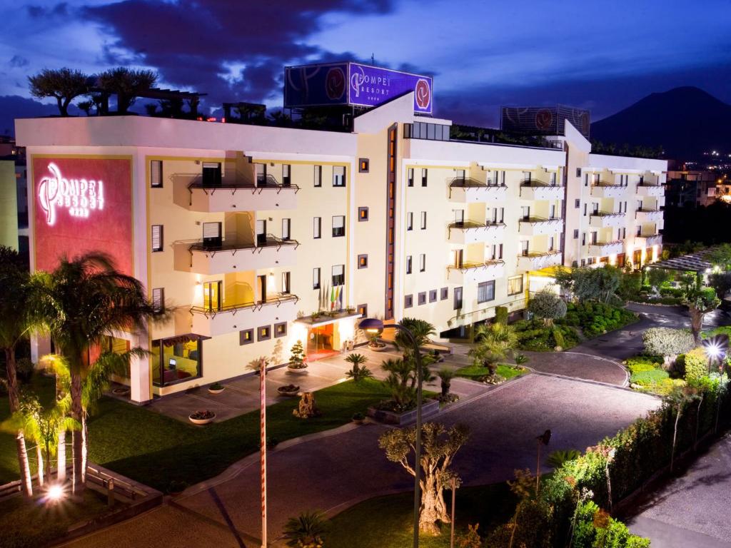 Abalon Pompei Resort photo