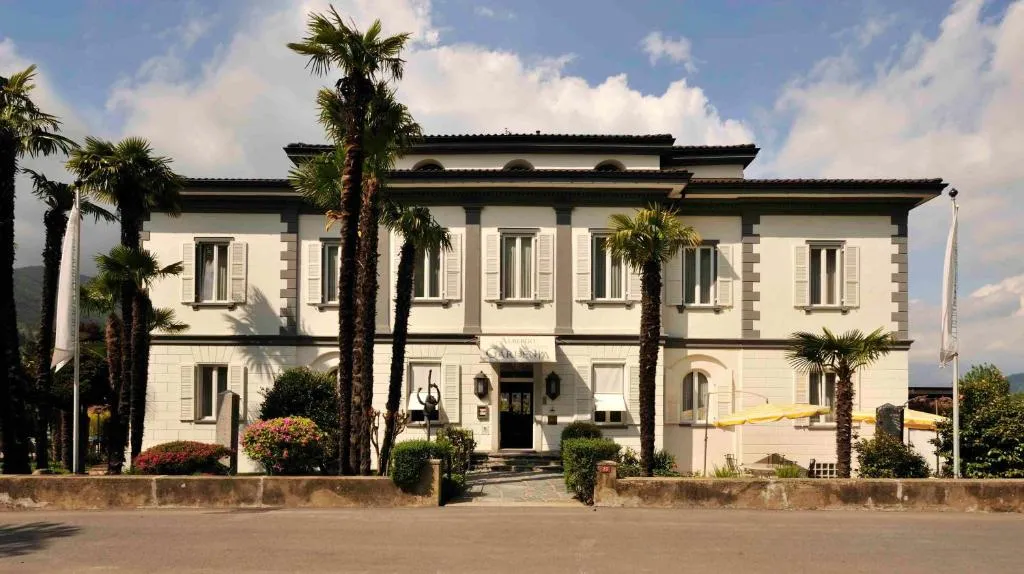 Villa Garni Gardenia, hotel in Caslano