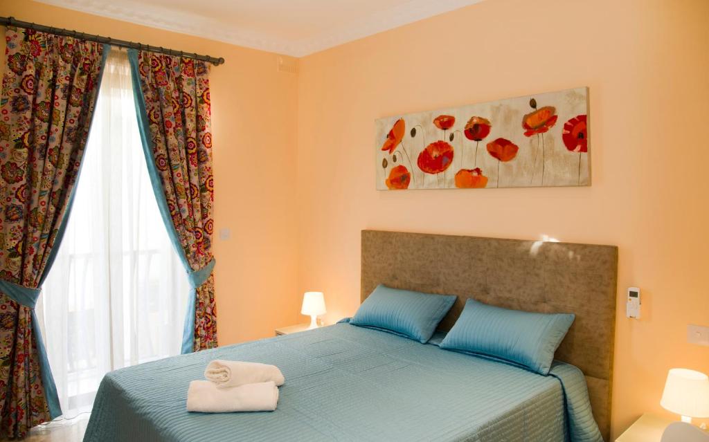Sliema duplex 1 bedroom apartment - Sleeps 4 전경