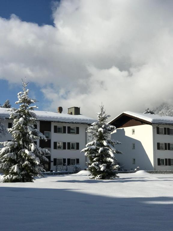Central Garden-Mountain Apartment - 3