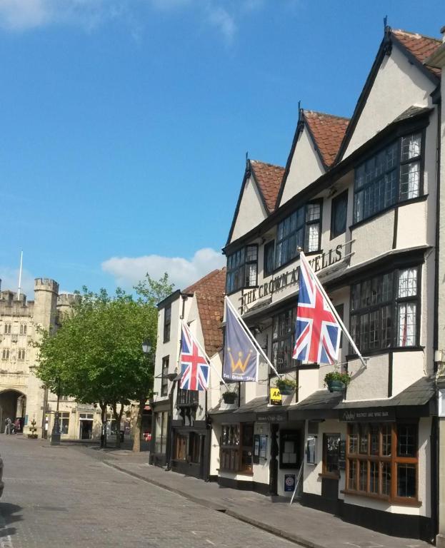 The Crown at Wells, Somerset — Hotel in Wells