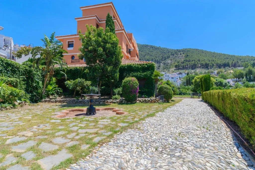 Hotel Rural Sierra Tejeda, hotel in Alcaucín