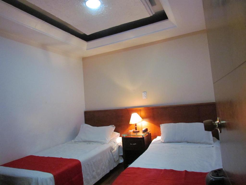 Hotel Apartasuite Normandia photo