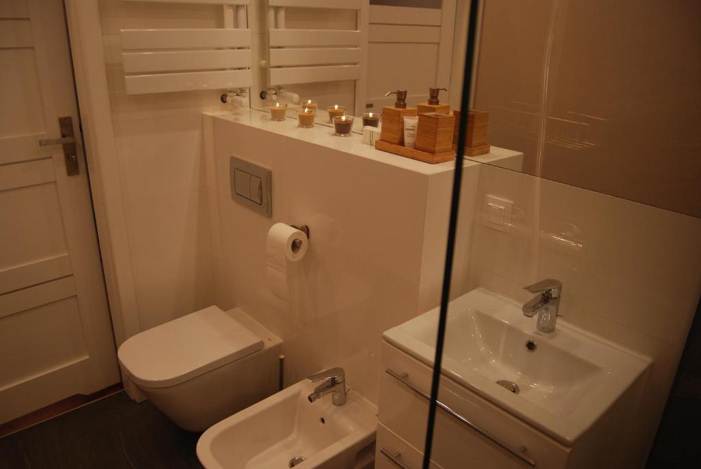 4 All Apart Hotel photo