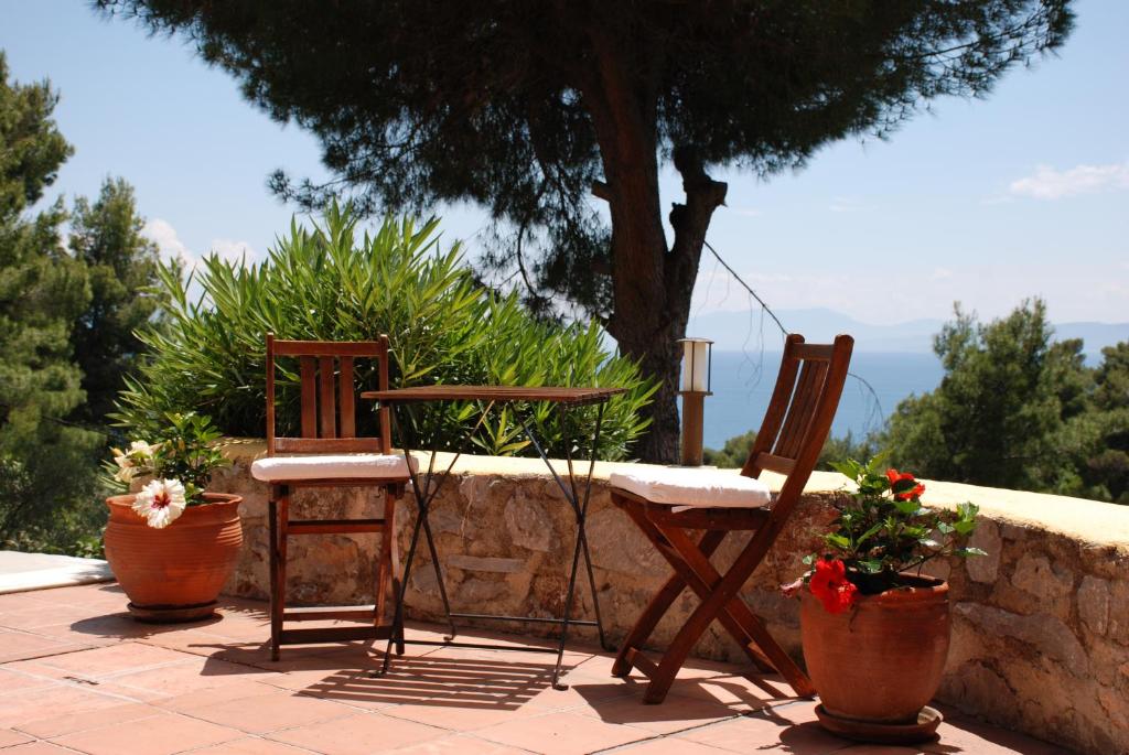 Villa Ismini photo