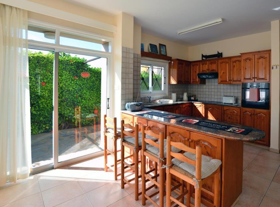 Villa Daryah Sirina Bay