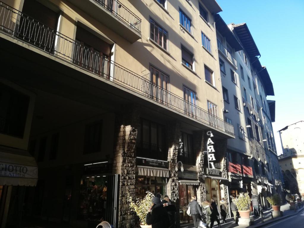 Ponte Vecchio - Guicciardini n. 10 photo