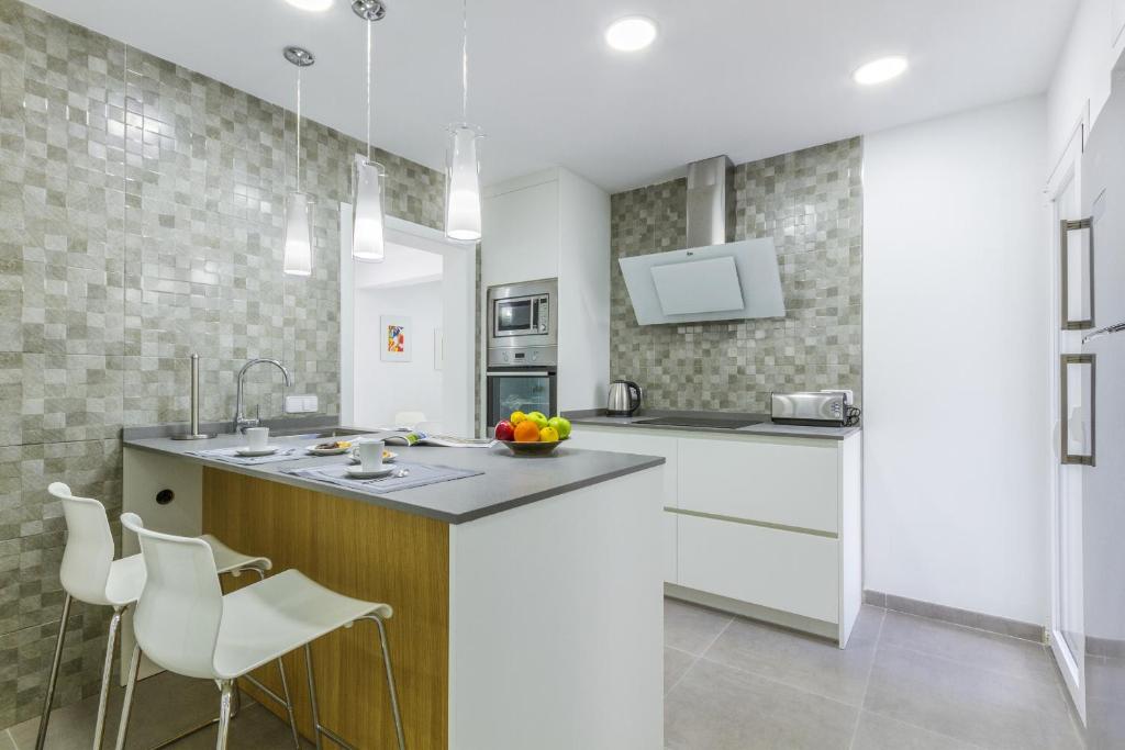 Apartment Assimetric - Only 100m to Beach - 5