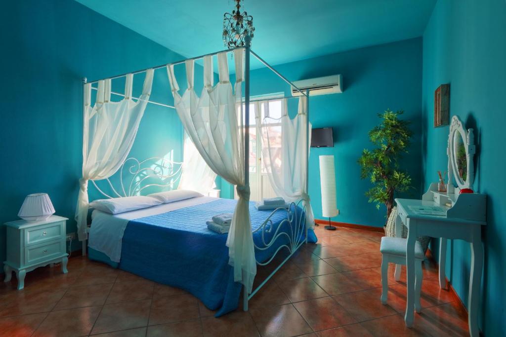 Sant'Onofrio Terrace photo