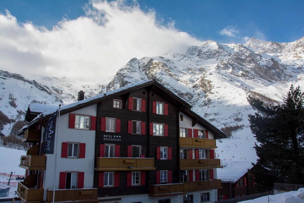 Hotel THE LARIX ski-in ski-out - 2