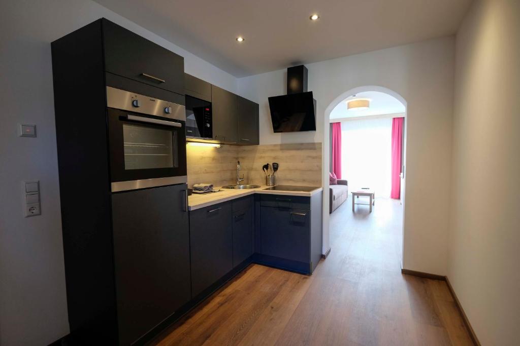 Kitchen, Haus Karnia Appartements & Zimmer in Hermagor