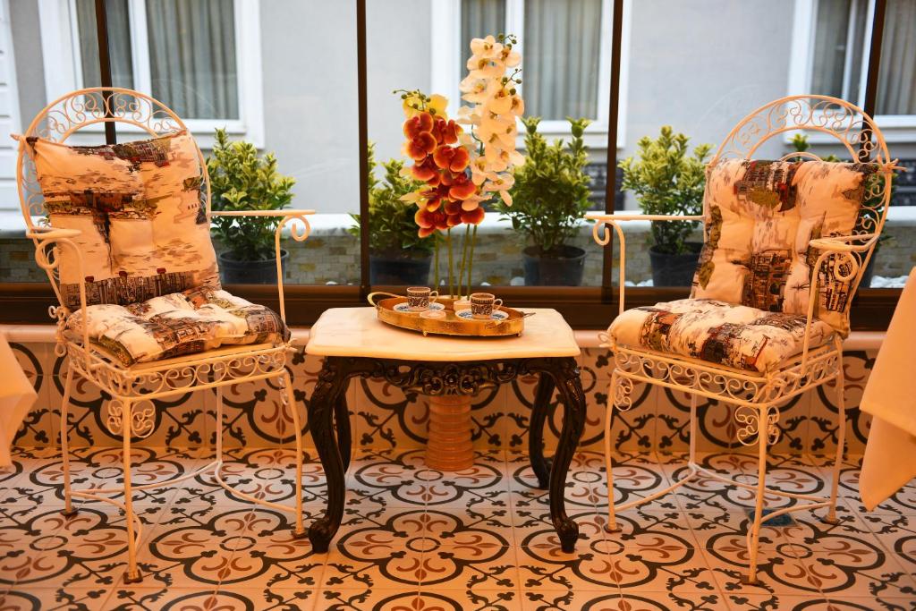 Elyka Hotel photo