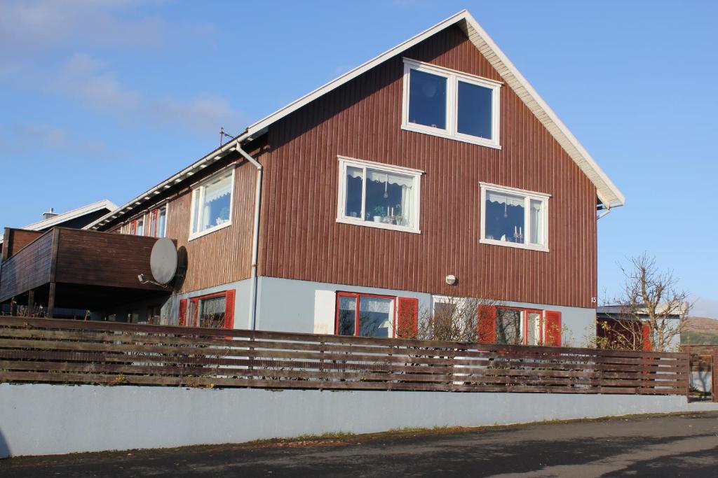 Lejligheder pa Heygsmannavegur 15 photo