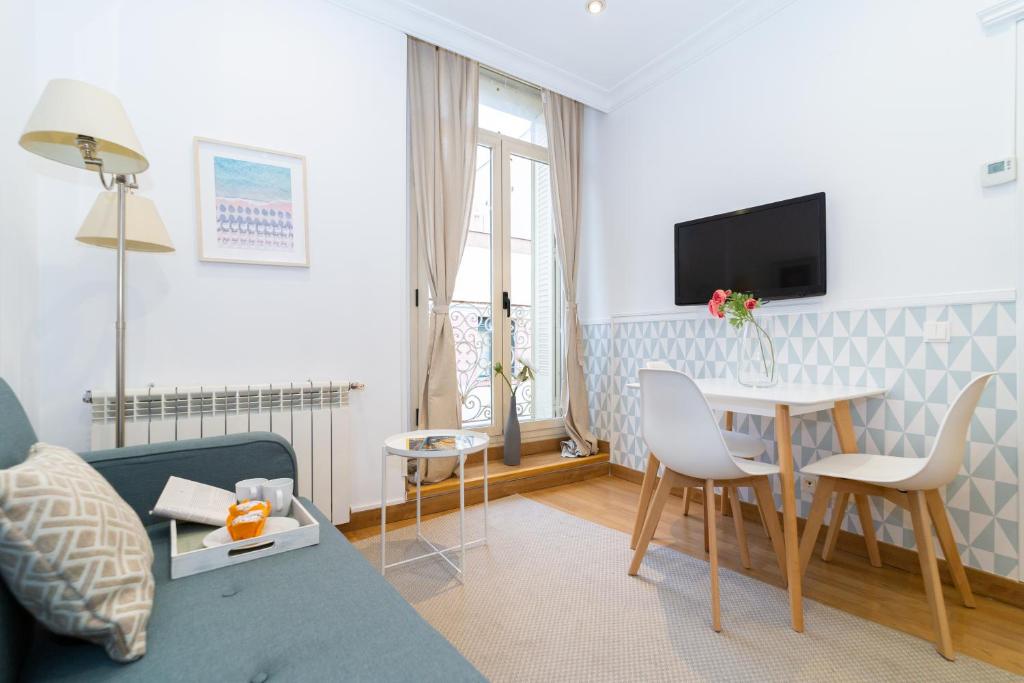 Apartamentos Gran Via - 3