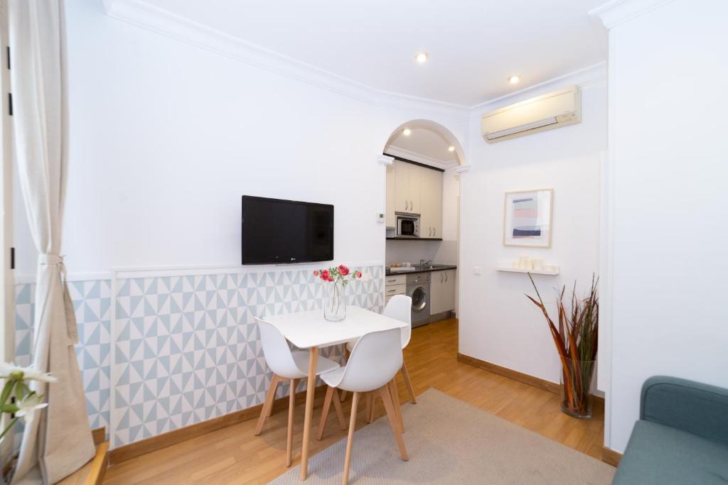 Apartamentos Gran Via - 5