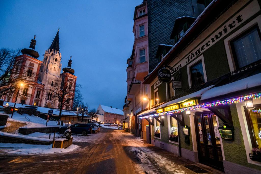 Gasthof zum Jägerwirt - 2