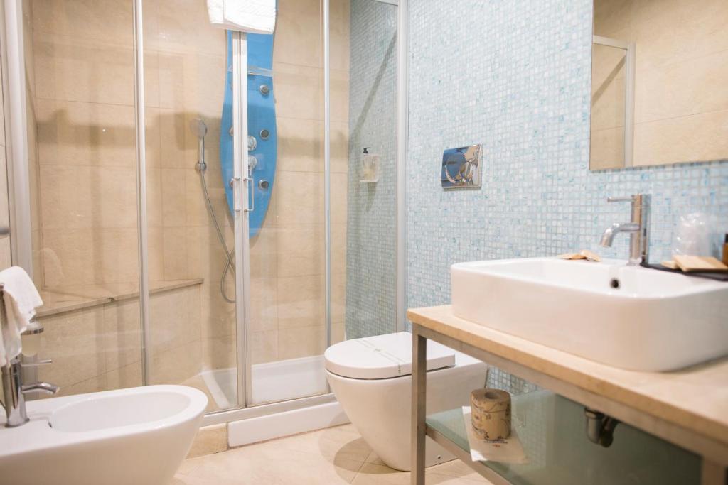 Bathroom, Hotel Villa Cibele in Catania