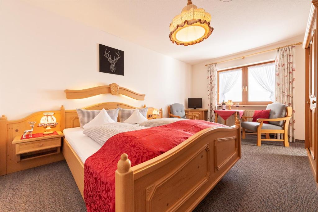 "Haus Alpenblick" - Annehmlichkeiten von 4-Sterne Familien-und Wellnesshotel Viktoria können mitbenutzt werden - 4