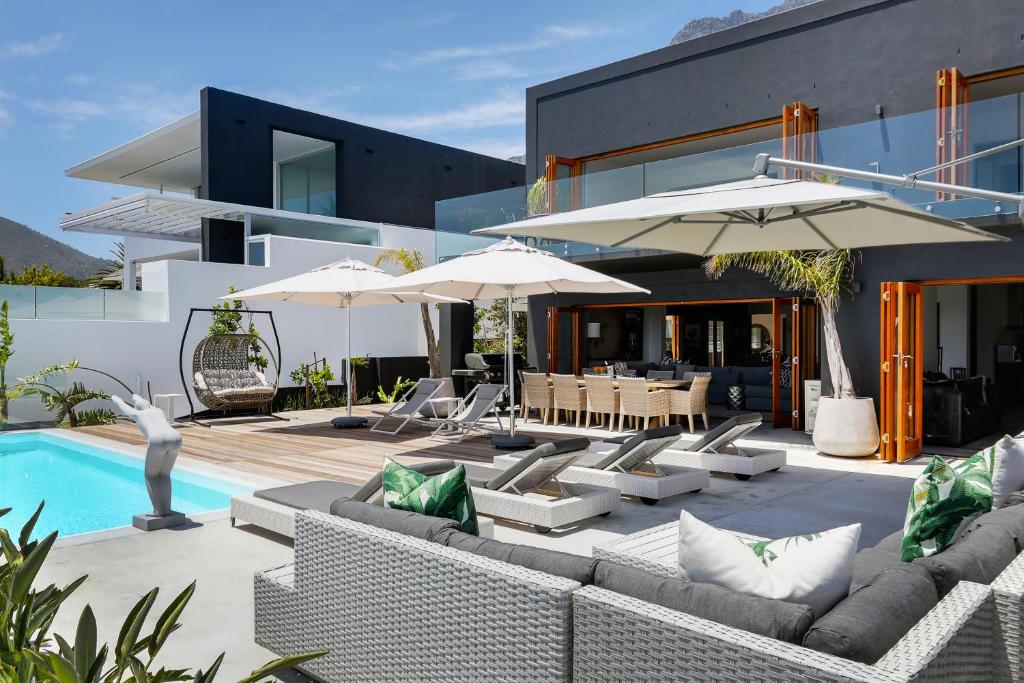 Jo Leo House by Totalstay photo
