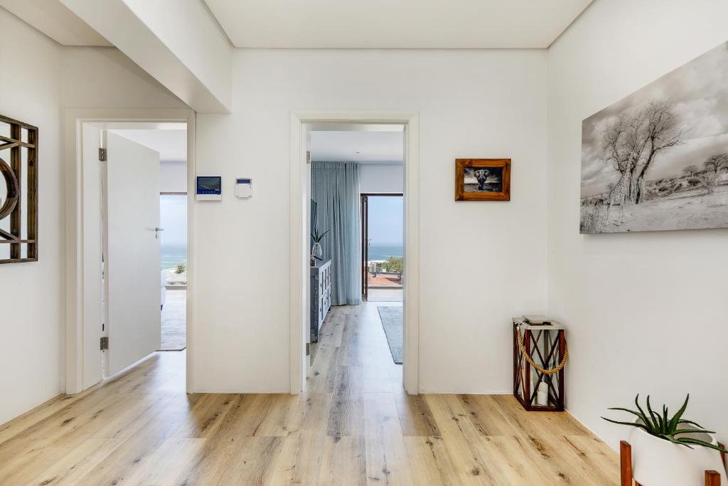 Jo Leo House by Totalstay photo