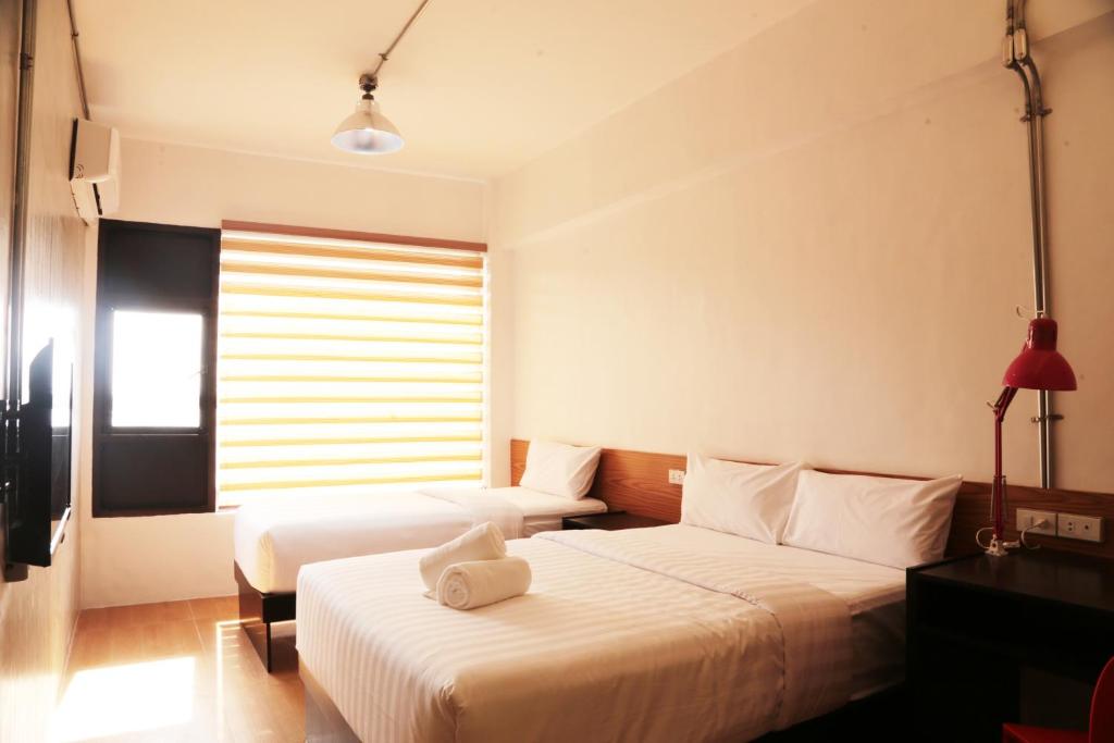 Travelbee Seaside Inn photo